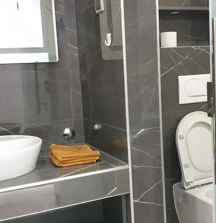 아파트 Maisonette *