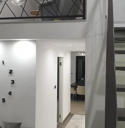 아파트 Maisonette